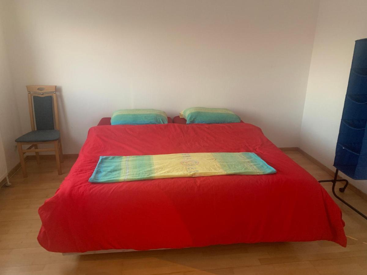 Sehr Schone Zimmer 1 In Wien Favoriten Luaran gambar
