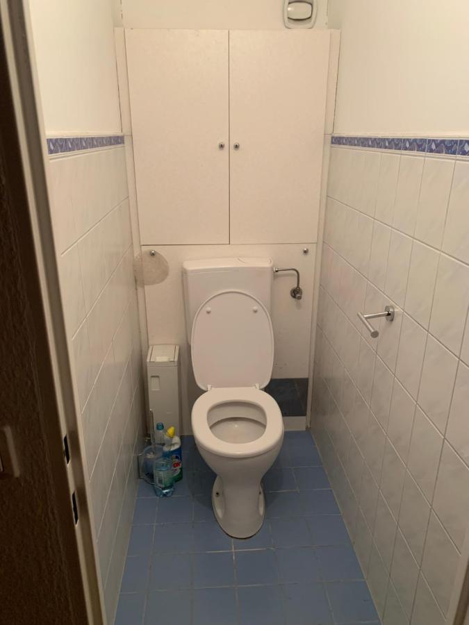 Sehr Schone Zimmer 1 In Wien Favoriten Luaran gambar