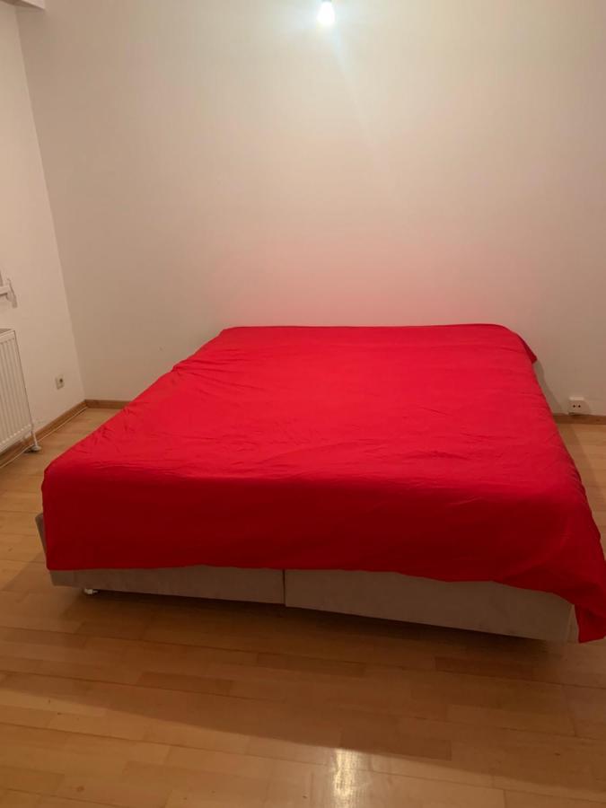 Sehr Schone Zimmer 1 In Wien Favoriten Luaran gambar